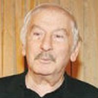 İlhan Selçuk