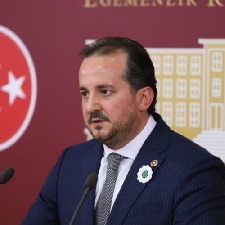 Refik Özen