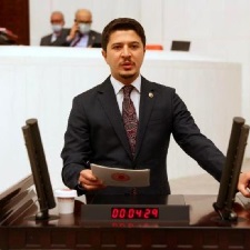 Selman Özboyacı